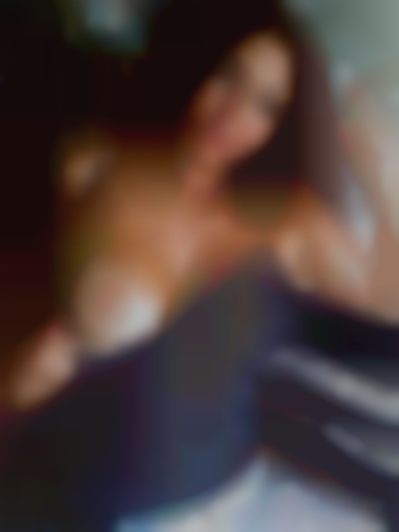 I finding enjoy playing with 2 men and more near Kentucky.